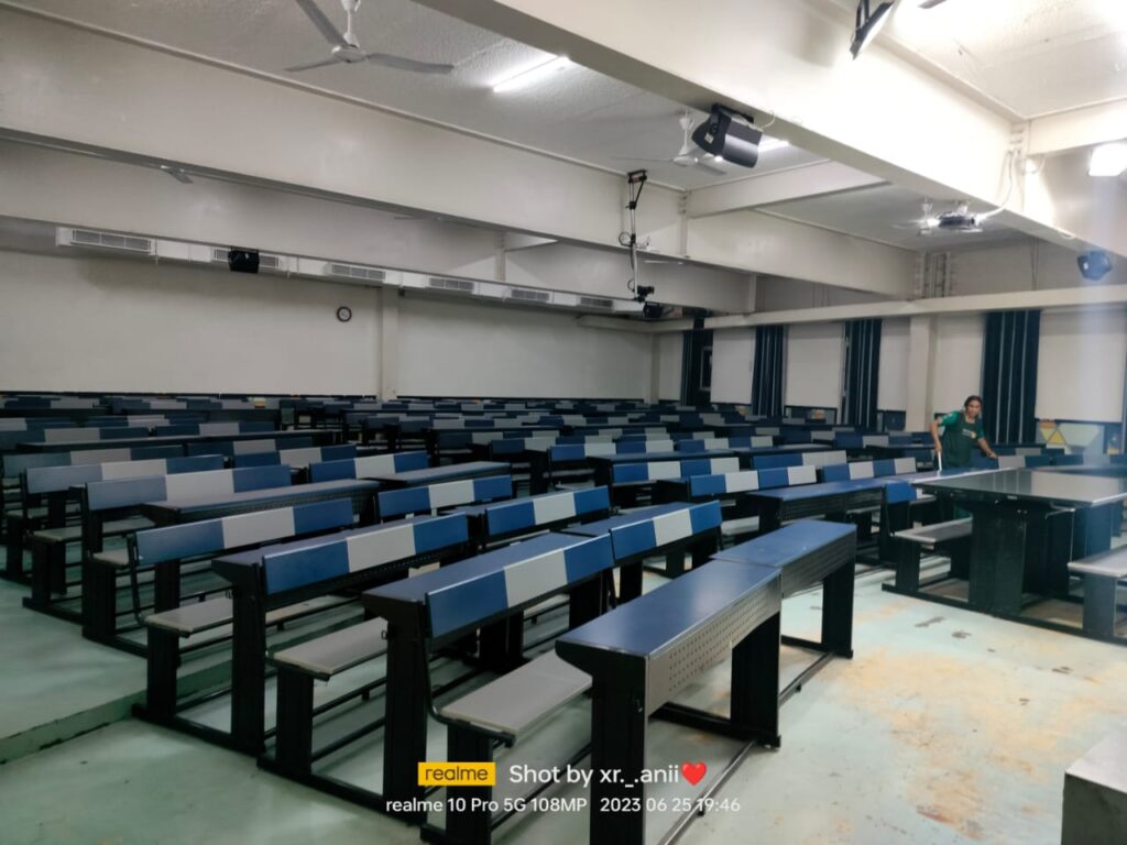 pw vidyapeeth kota classroom 